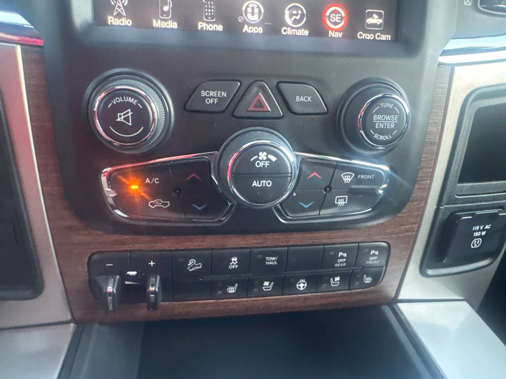 Used 2017 RAM 2500 Laramie w/ Sport Appearance Group AWD/4WD image 7