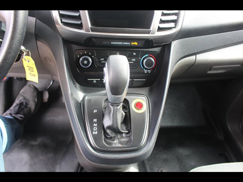 Used 2022 Ford Transit Connect XL image 32