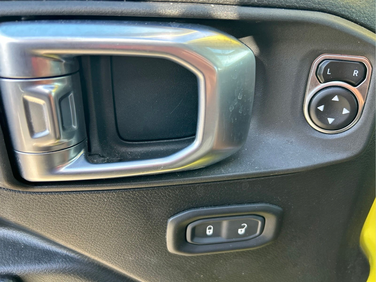 Used 2023 Jeep Wrangler Unlimited Sport AWD/4WD image 24