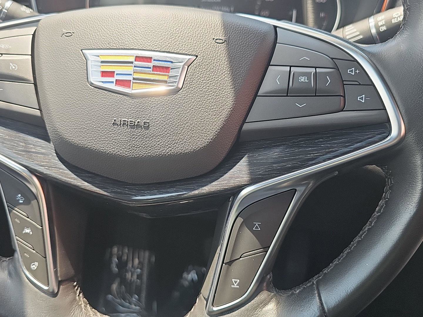 Certified 2023 Cadillac XT5 Premium Luxury AWD/4WD image 21