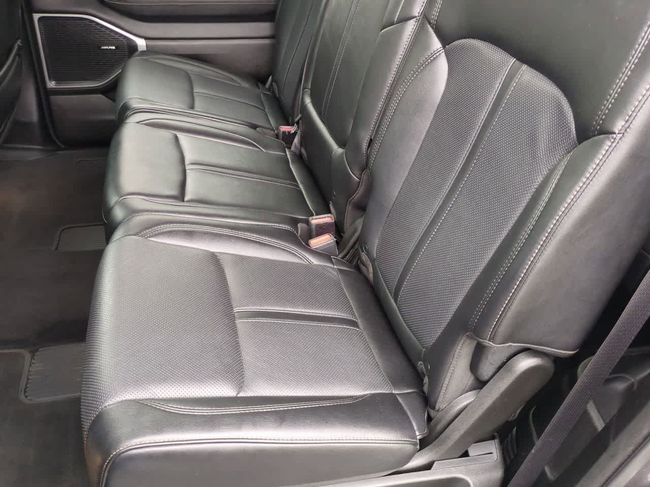 Used 2024 Jeep Wagoneer L Series II image 20
