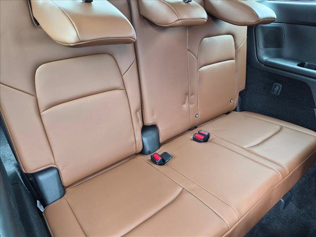 Used 2024 Nissan Pathfinder Platinum AWD/4WD image 23