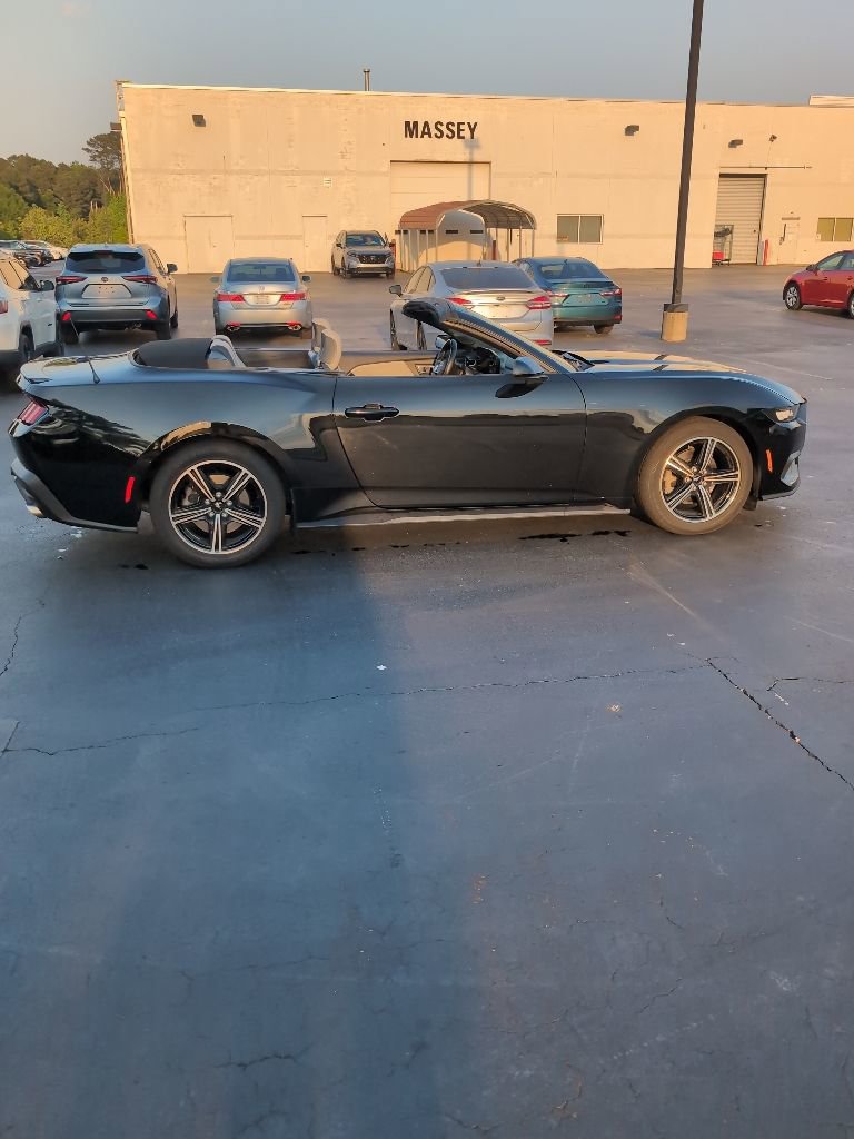 Used 2024 Ford Mustang Premium RWD image 15