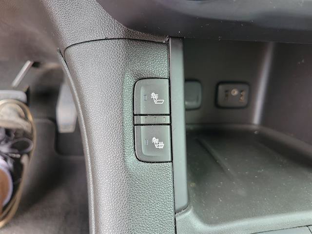 Used 2017 GMC Acadia SLT FWD image 15