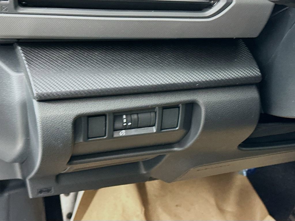 Certified 2025 Subaru Crosstrek 2.5i Sport w/ Crosstrek Mirror Package image 15