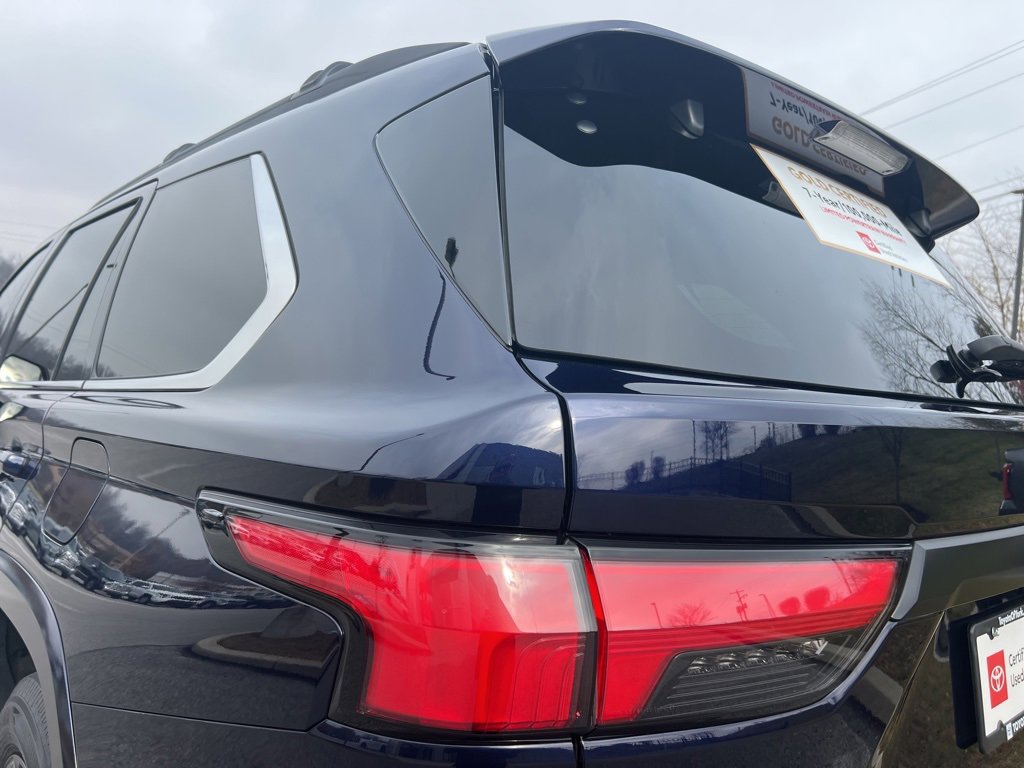 Used 2024 Toyota Sequoia SR5 w/ SR5 Premium Package image 22