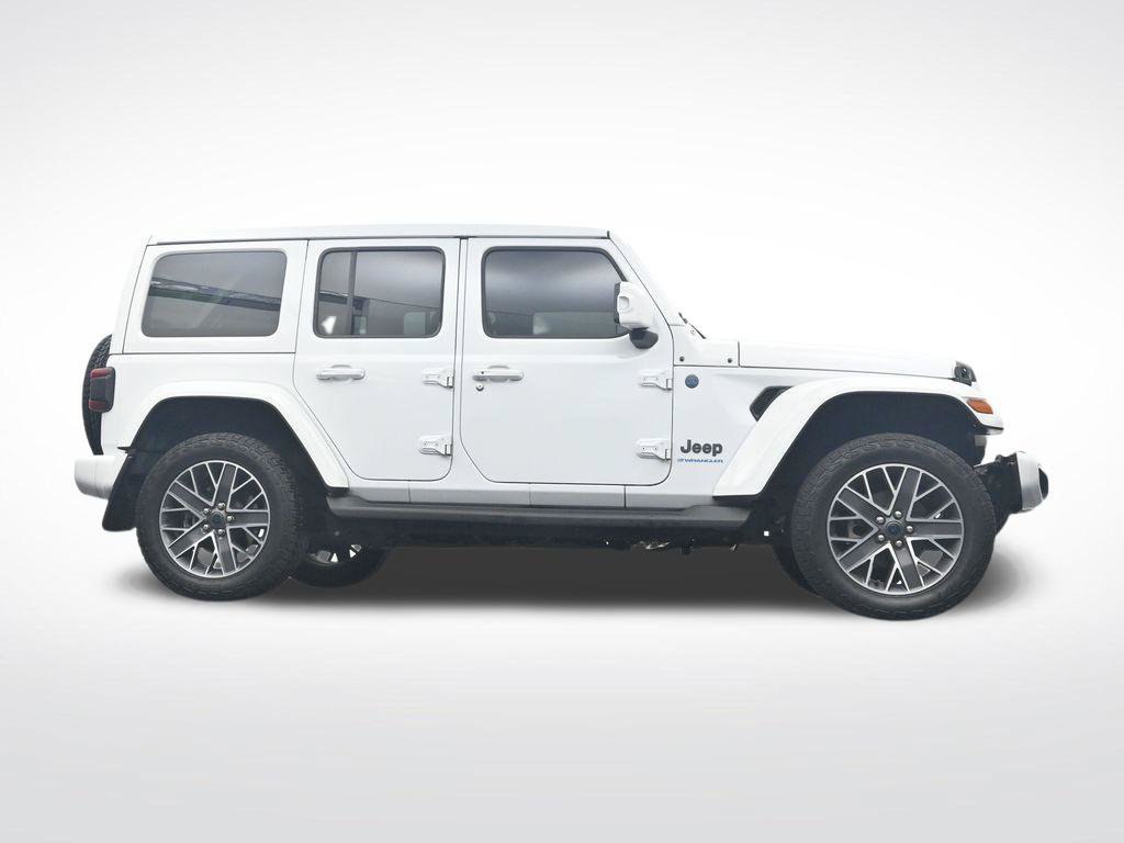 Used 2024 Jeep Wrangler High Altitude AWD/4WD image 33