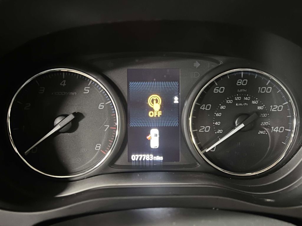 Used 2020 Mitsubishi Outlander LE image 15