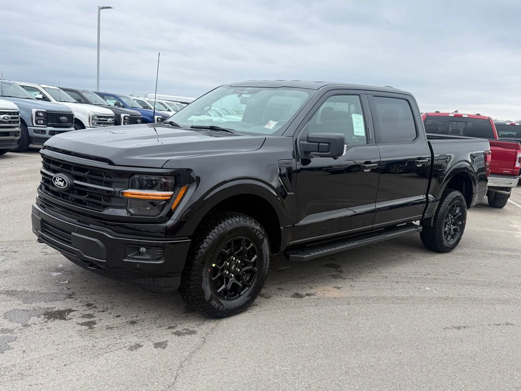 New 2026 Ford F150 XLT w/ Equipment Group 302A MID image 40