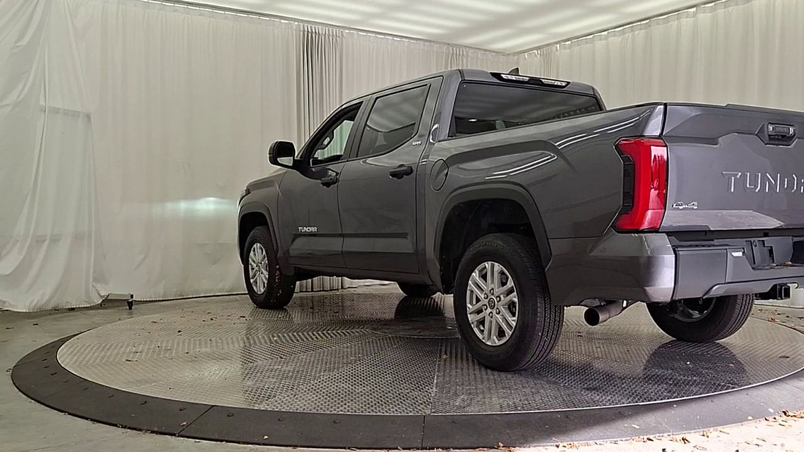 Used 2024 Toyota Tundra SR5 image 9
