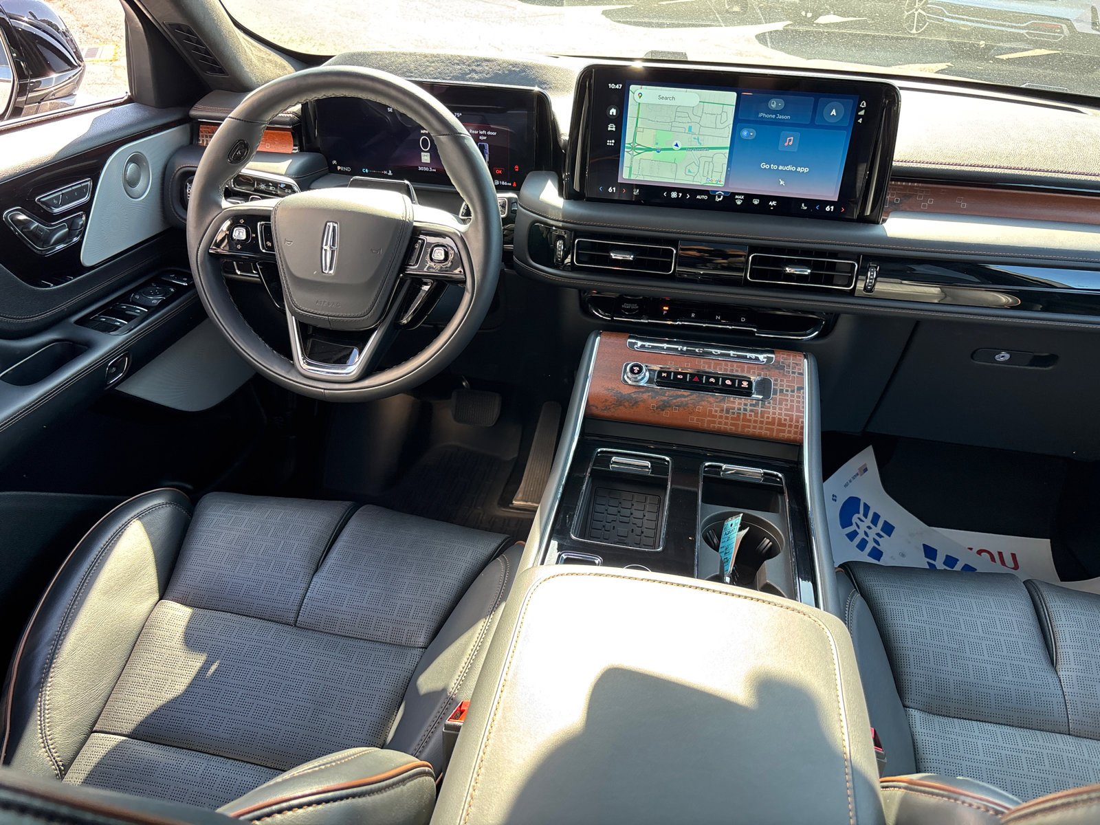 New 2025 Lincoln Aviator Black Label image 32