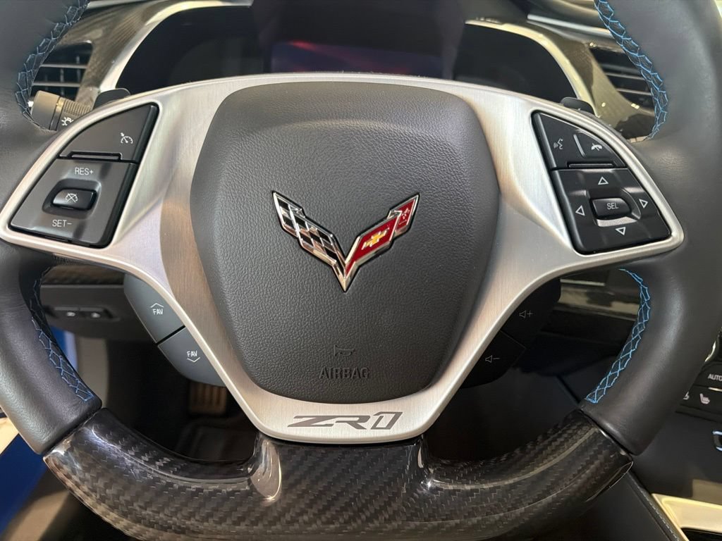 Used 2019 Chevrolet Corvette ZR1 RWD image 15
