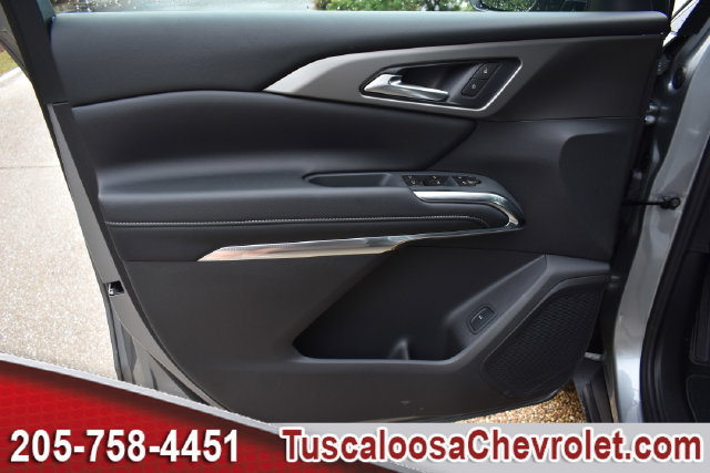 New 2027 Chevrolet Traverse LT FWD image 14