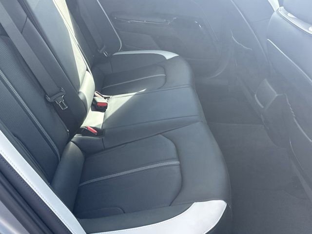 Used 2025 Kia K5 GT-Line w/ GT-Line Premium Package image 17