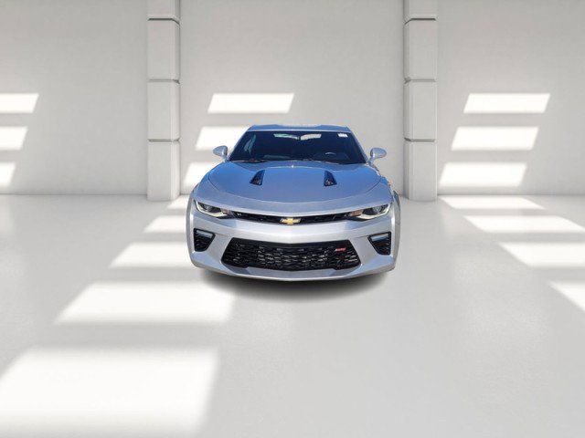 Used 2017 Chevrolet Camaro SS image 2