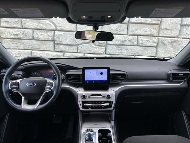 Certified 2023 Ford Explorer XLT AWD/4WD image 10
