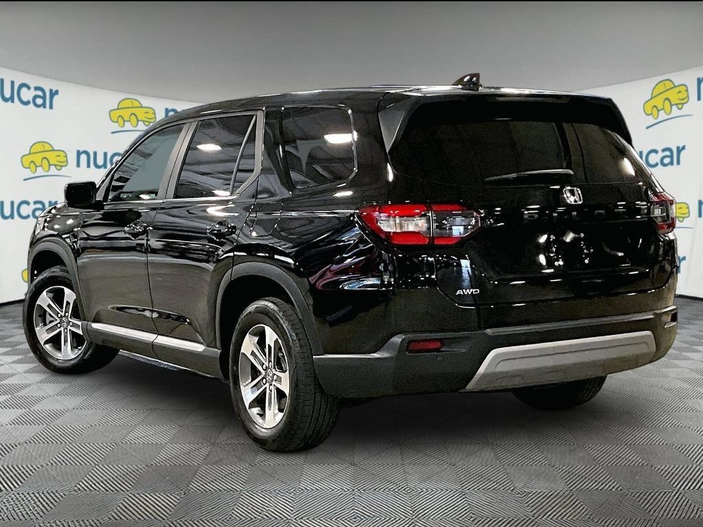 Used 2025 Honda Pilot EX-L image 4