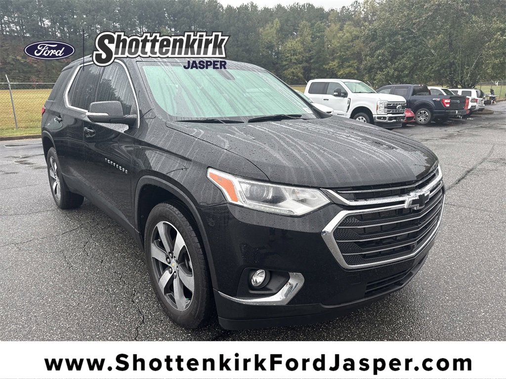 Used 2021 Chevrolet Traverse LT w/ LT Premium Package