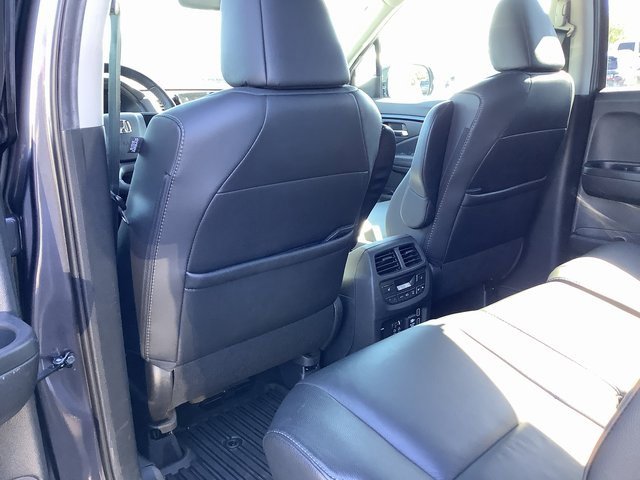 Used 2021 Honda Pilot Touring image 24