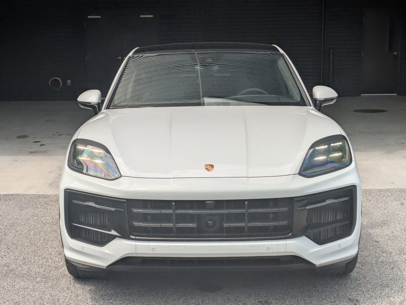 New 2025 Porsche Cayenne GTS image 6