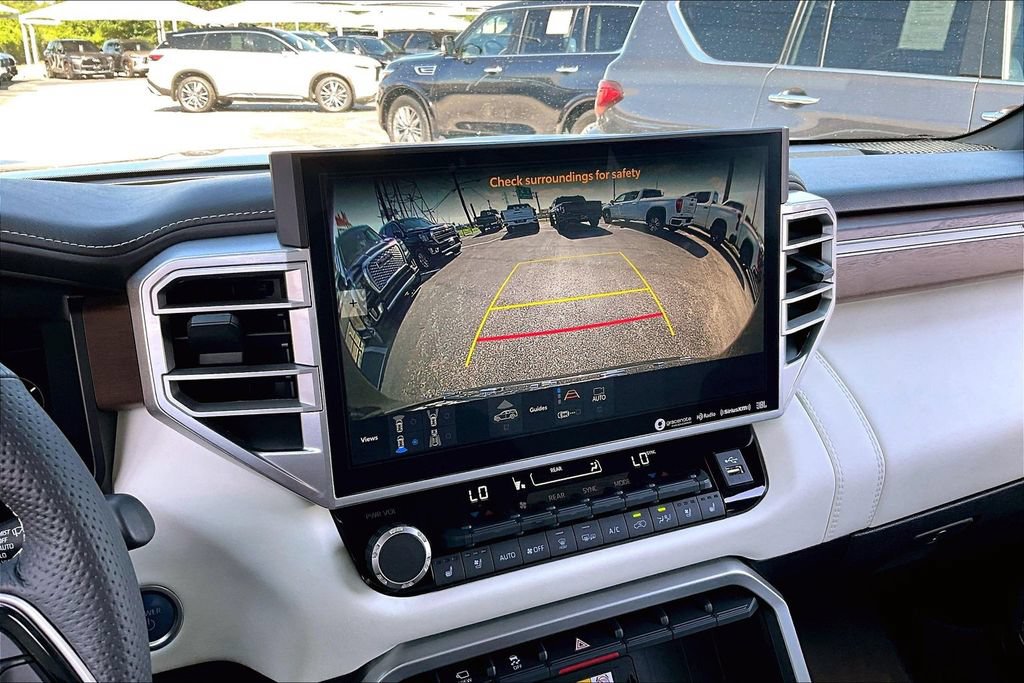 Used 2024 Toyota Sequoia Capstone AWD/4WD image 32