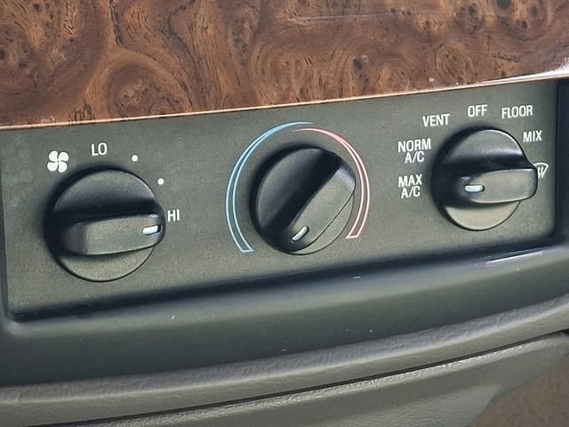 Used 2008 Mercury Grand Marquis GS RWD image 12