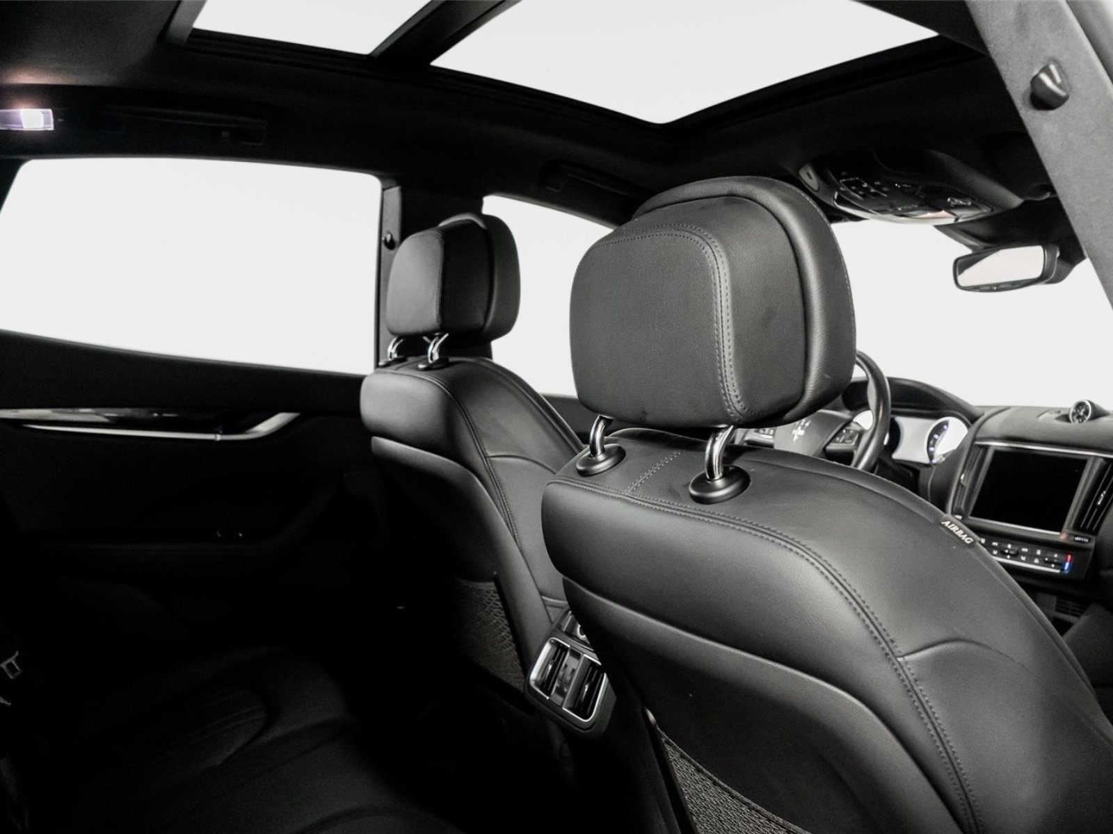 Used 2022 Maserati Levante GT image 49