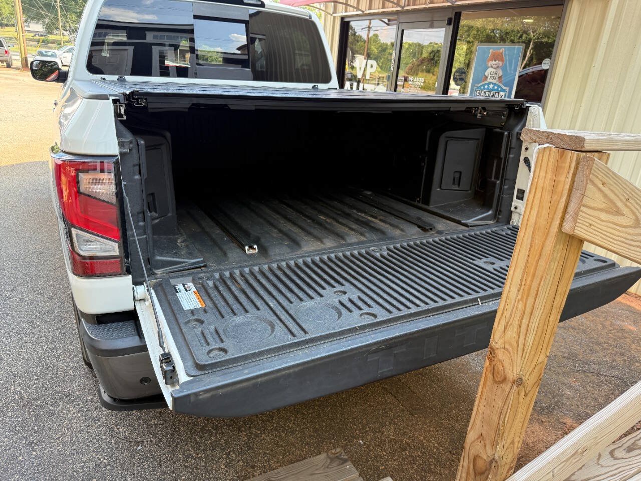 Used 2021 Nissan Titan Platinum Reserve w/ Moonroof Package AWD/4WD image 9