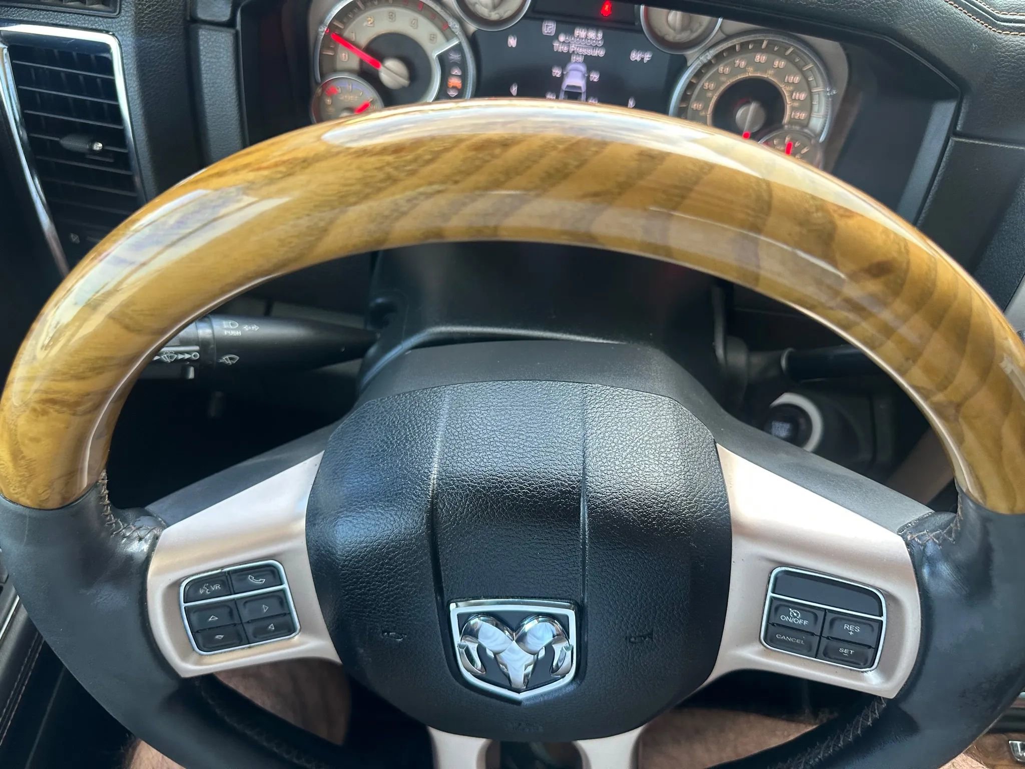 Used 2017 RAM 2500 Longhorn w/ Convenience Group image 36
