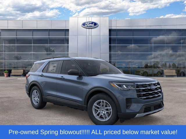 Used 2026 Ford Explorer Active AWD/4WD image 7