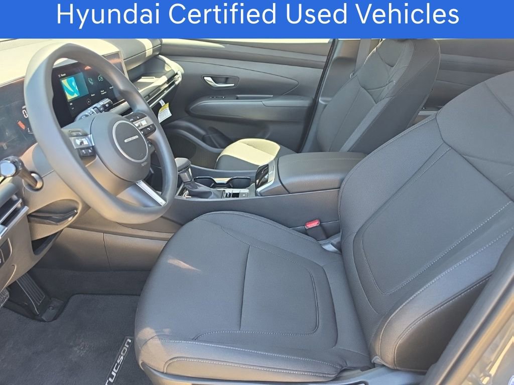 Certified 2025 Hyundai Tucson SE FWD image 15