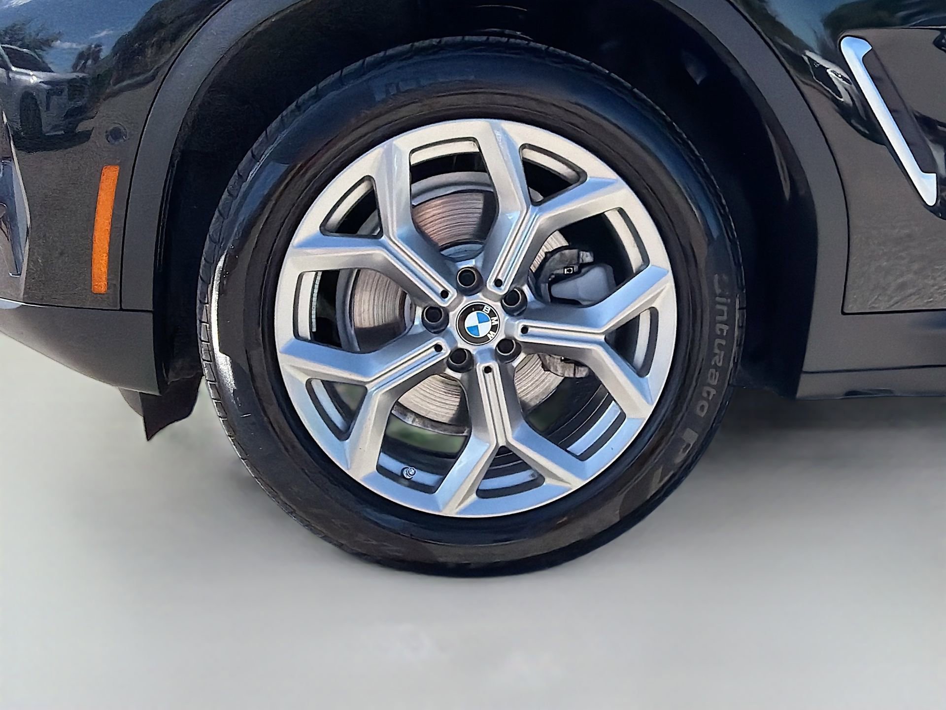 Certified 2024 BMW X3 sDrive30i w/ Convenience Package image 42