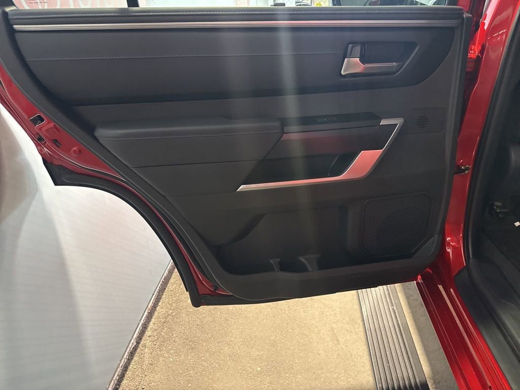 Used 2025 Toyota Sequoia Platinum image 29