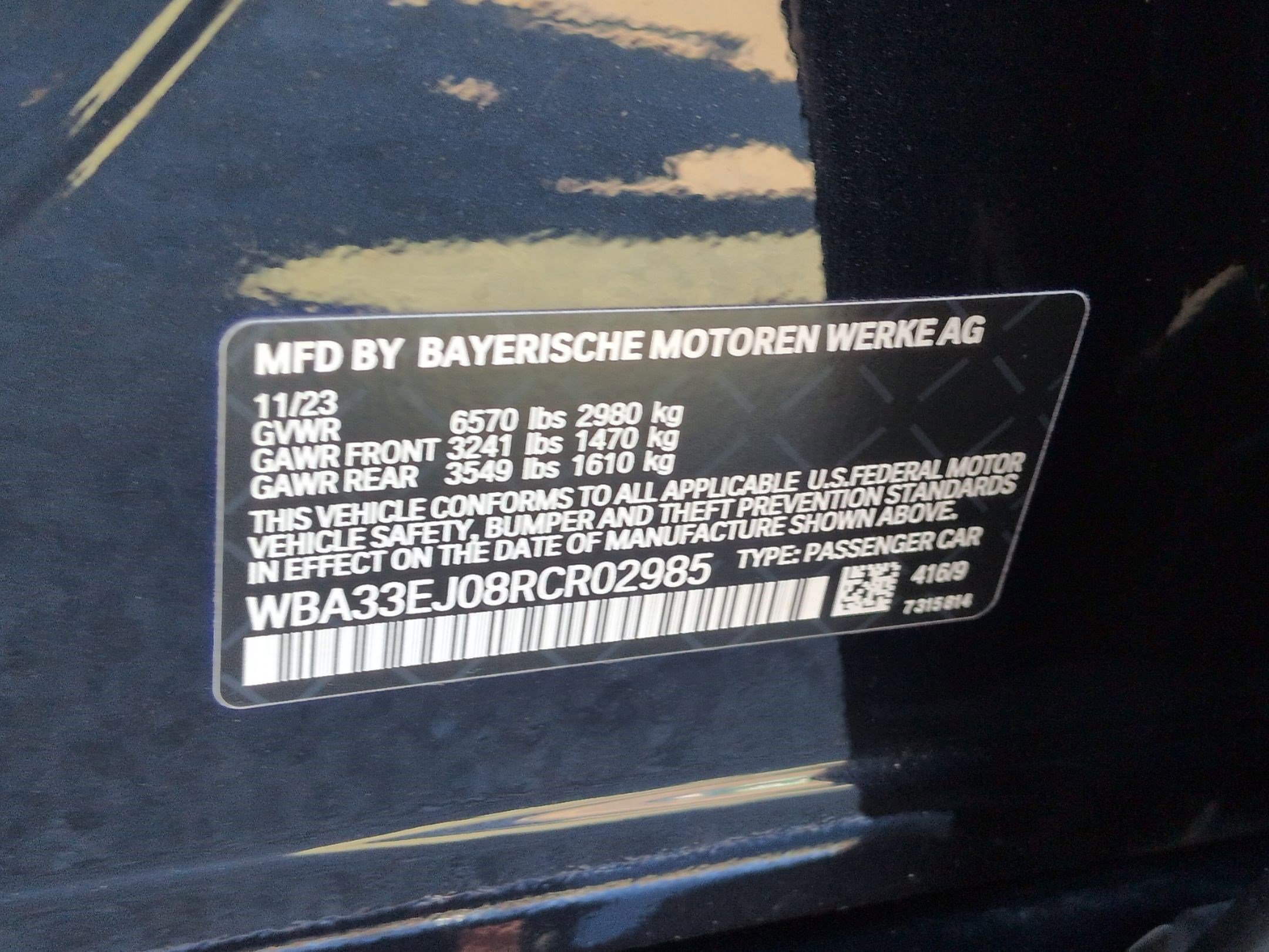 Certified 2024 BMW 760i xDrive w/ Premium Package 2 image 35