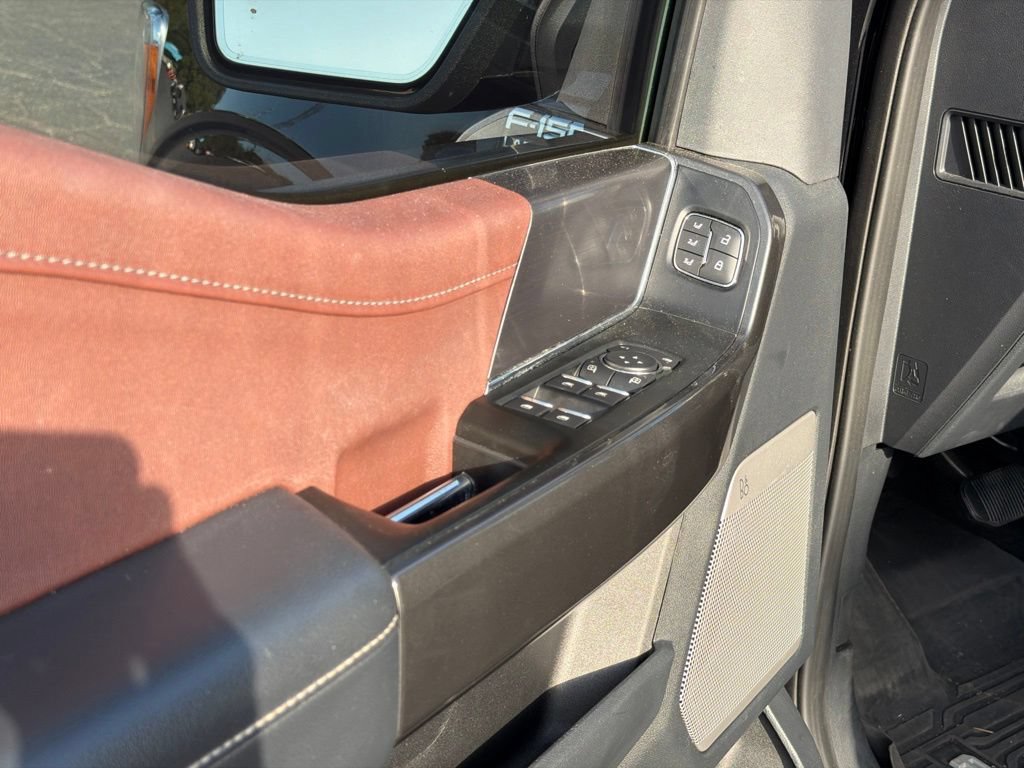 Used 2022 Ford F150 Lariat AWD/4WD image 10