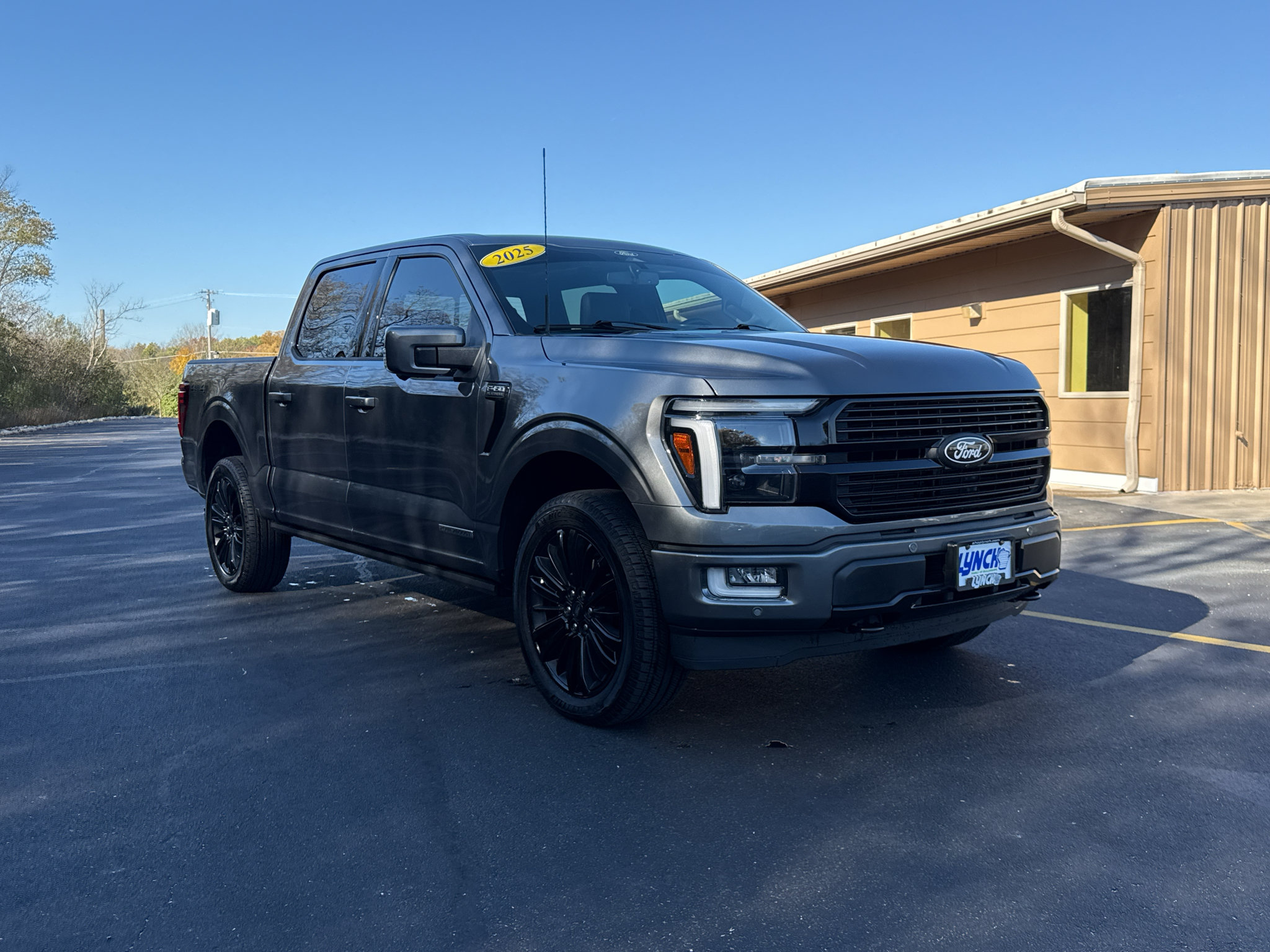 Certified 2025 Ford F150 Platinum AWD/4WD image 3