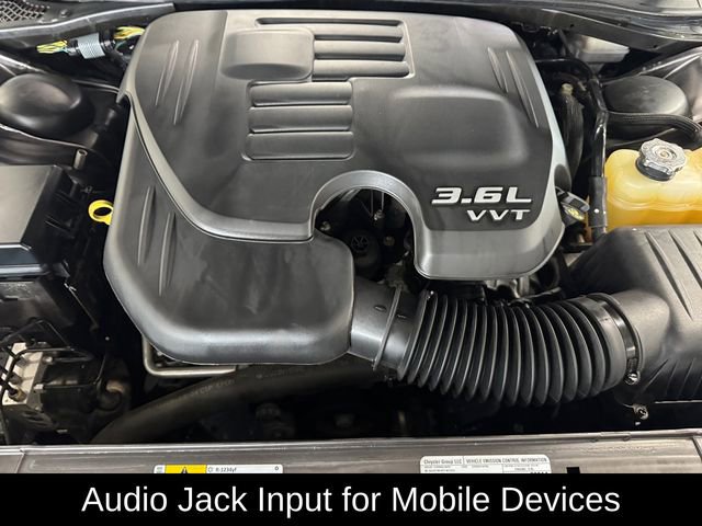 Used 2014 Dodge Challenger SXT Plus image 7