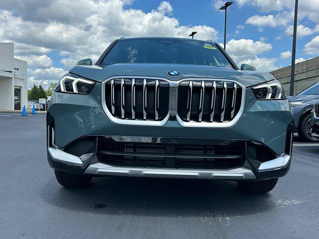New 2026 BMW X1 xDrive28i w/ Technology Package AWD/4WD image 2
