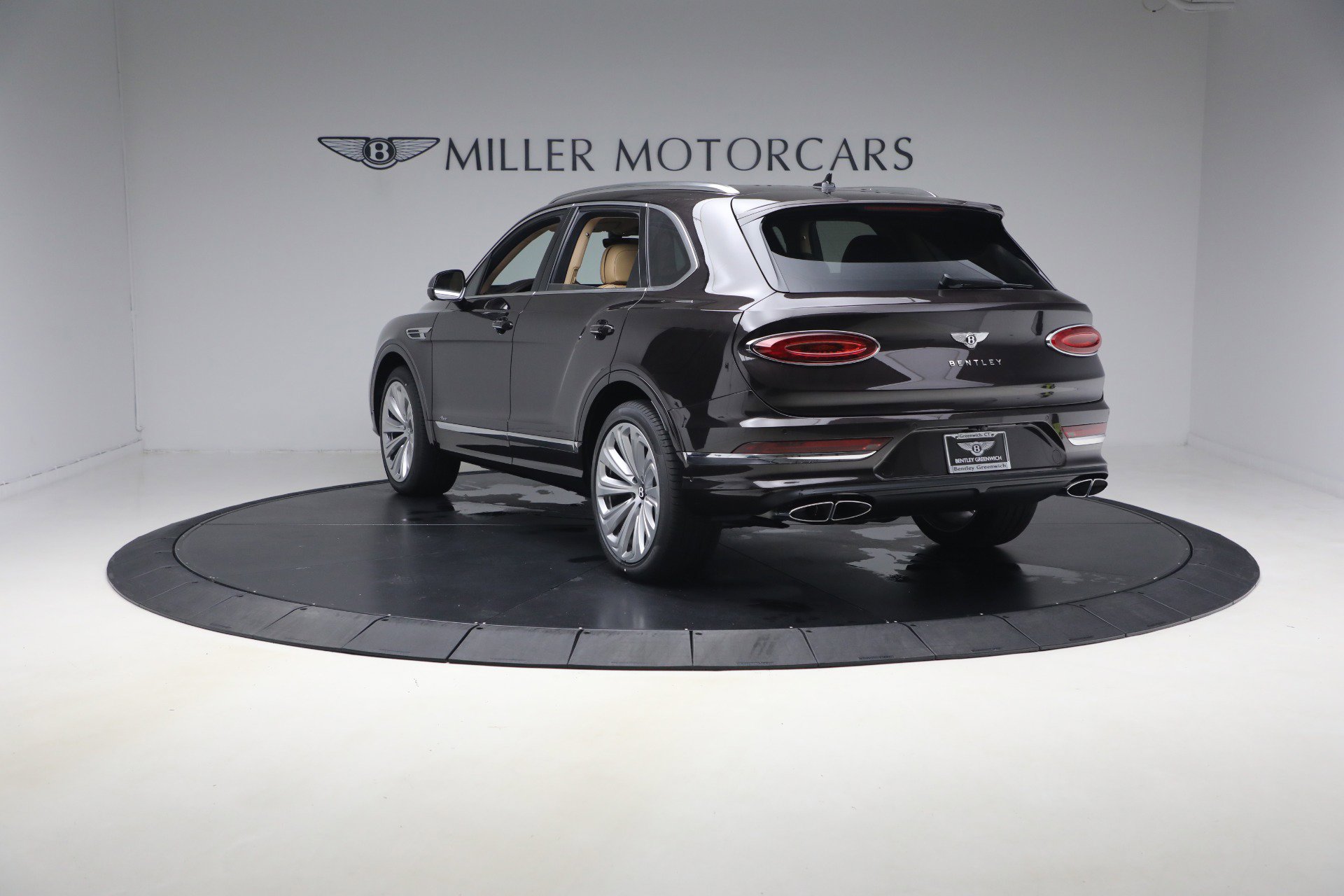 New 2026 Bentley Bentayga AWD/4WD image 5