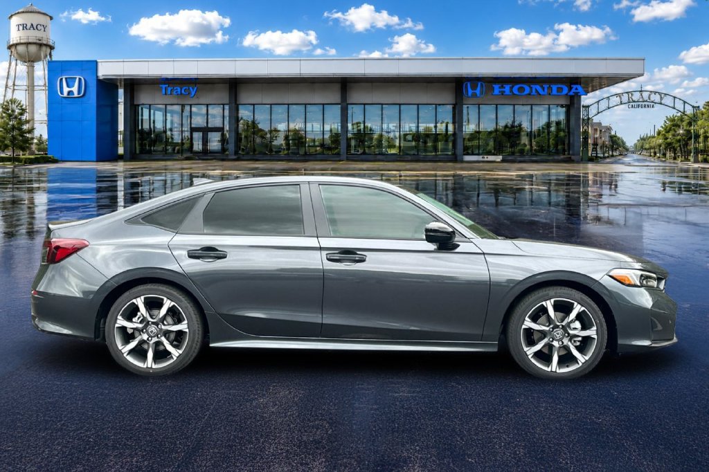 Used 2026 Honda Civic Sport Touring image 4