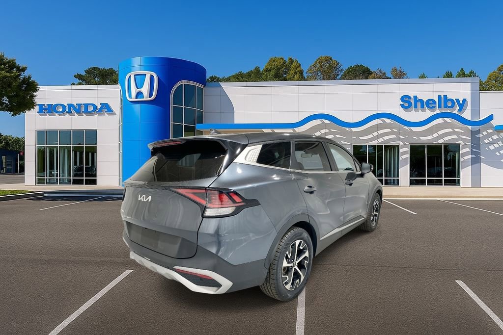 Used 2023 Kia Sportage EX image 8