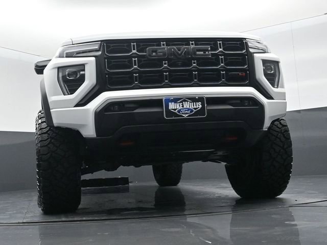 Used 2023 GMC Canyon AT4 w/ Technology Package image 18