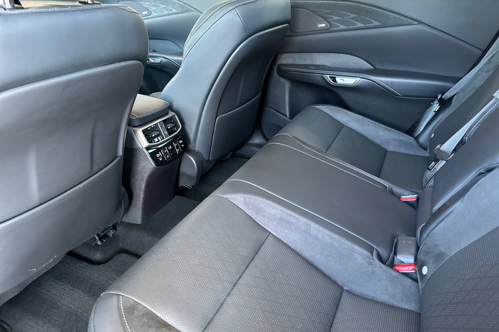 Certified 2025 Lexus RX 350 w/ Convenience Package AWD/4WD image 14