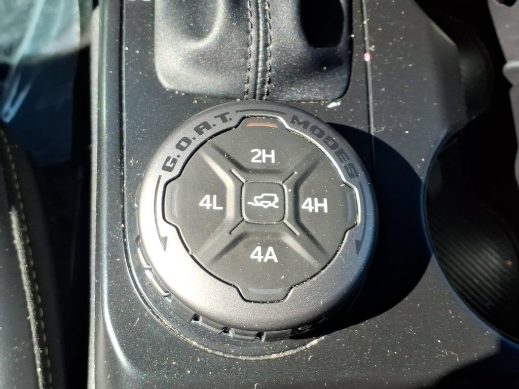 Used 2025 Ford Bronco Badlands AWD/4WD image 21