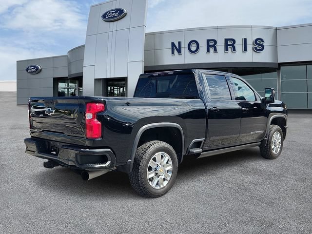 Used 2024 Chevrolet Silverado 2500 High Country w/ High Country Premium Package AWD/4WD image 4