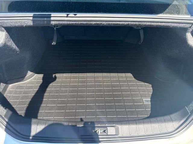 Used 2018 Nissan Maxima Platinum image 7