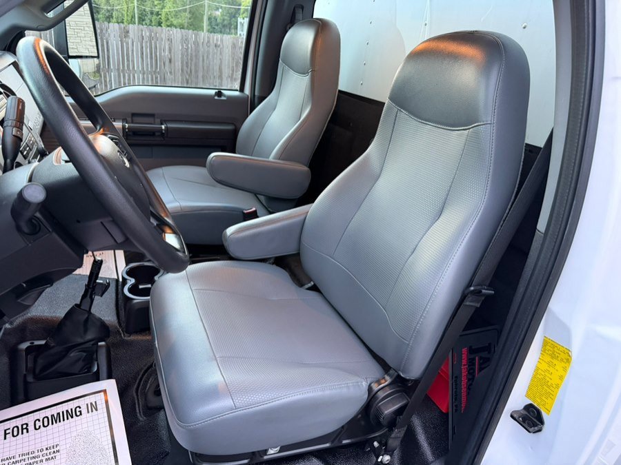 Used 2022 Ford F650 2WD Regular Cab Super Duty image 24