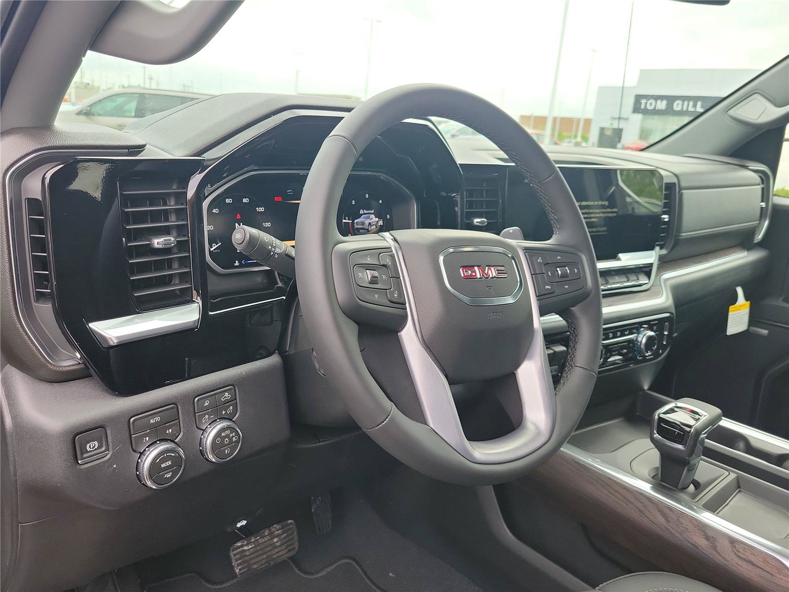 New 2026 GMC Sierra 1500 SLT w/ SLT Premium Package AWD/4WD image 19