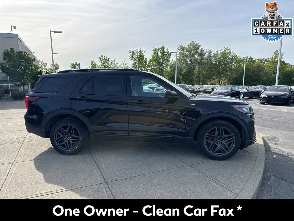 Used 2025 Ford Explorer ST-Line w/ ST-Line Street Pack AWD/4WD video 2