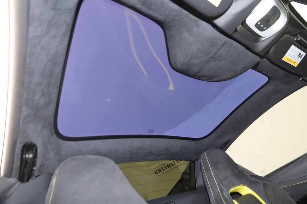 Used 2022 McLaren 720S Performance image 13